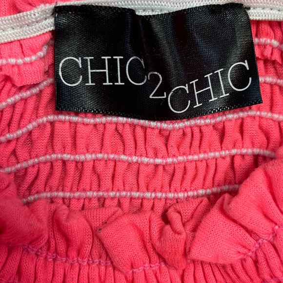Chic2Chic Tops - Picture 4 of 5